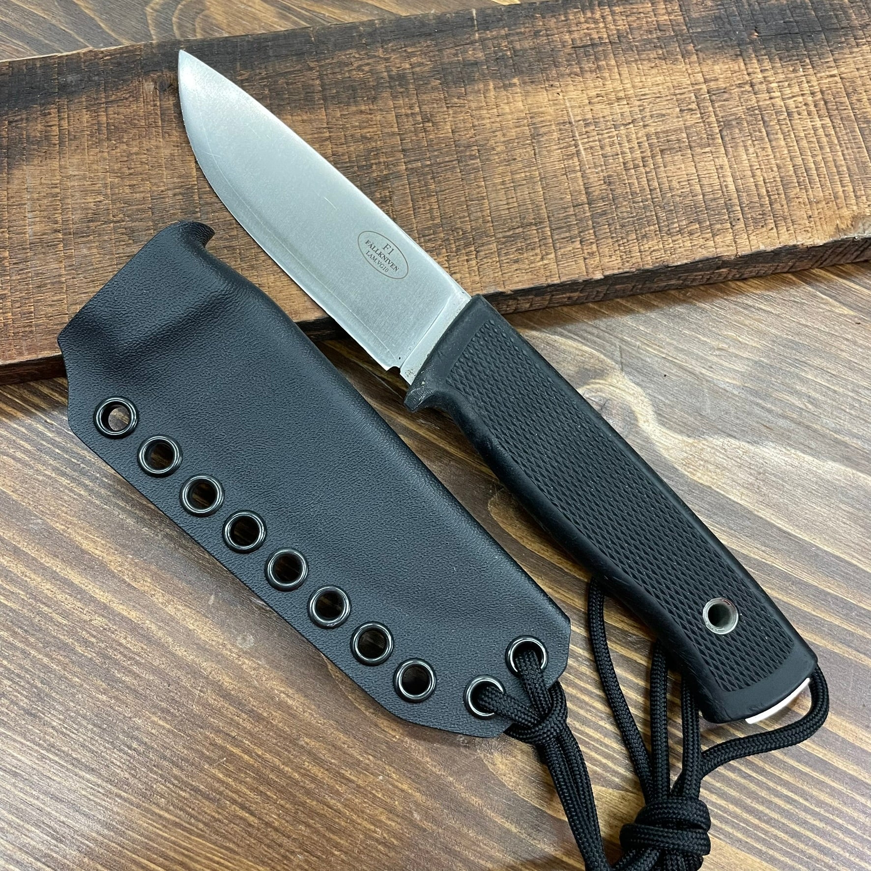 Fallkniven F1 Custom Kydex Sheath – RK Custom Kydex