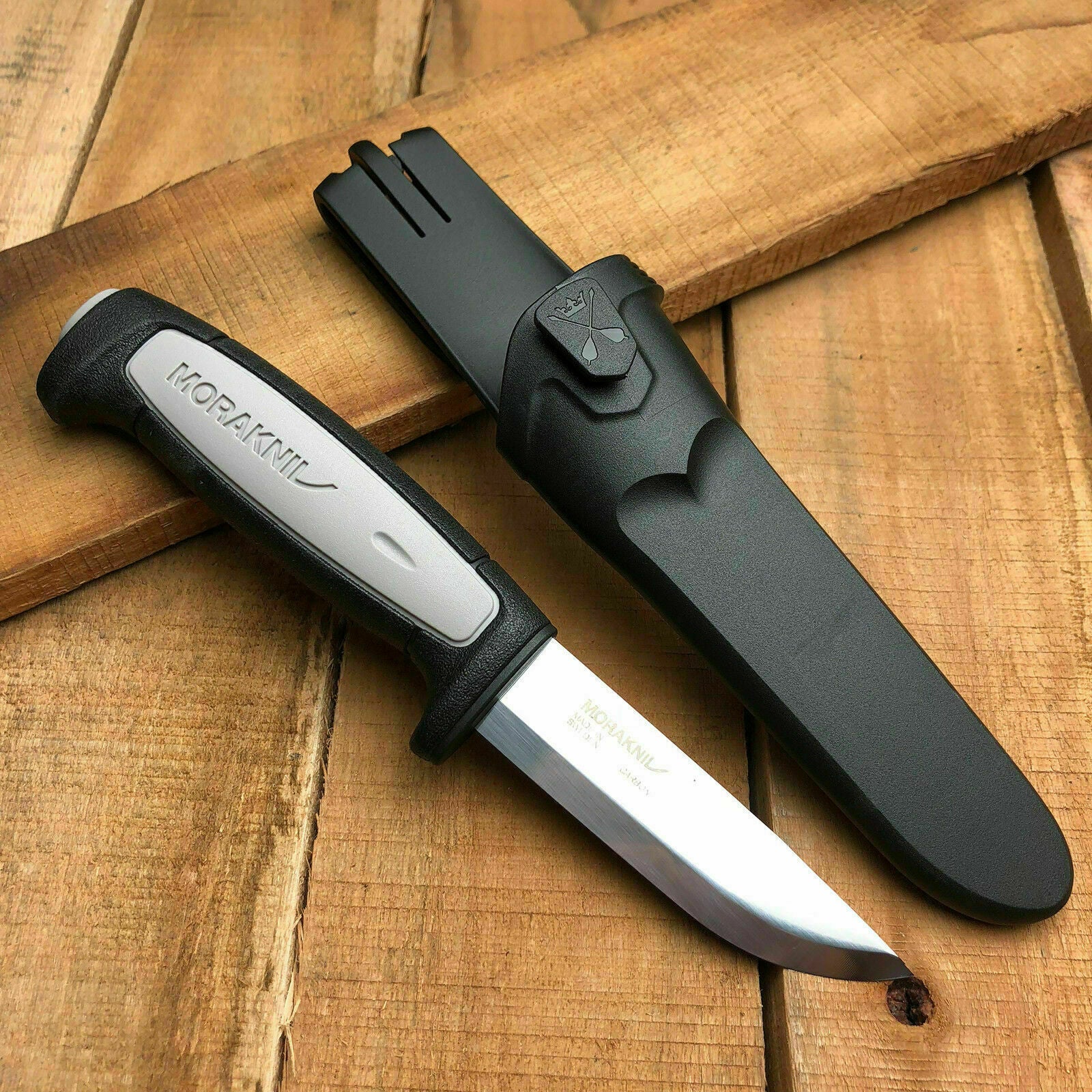 mora robust fixed blade camp knife